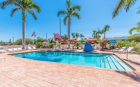 Hibiscus Suites - Sarasota